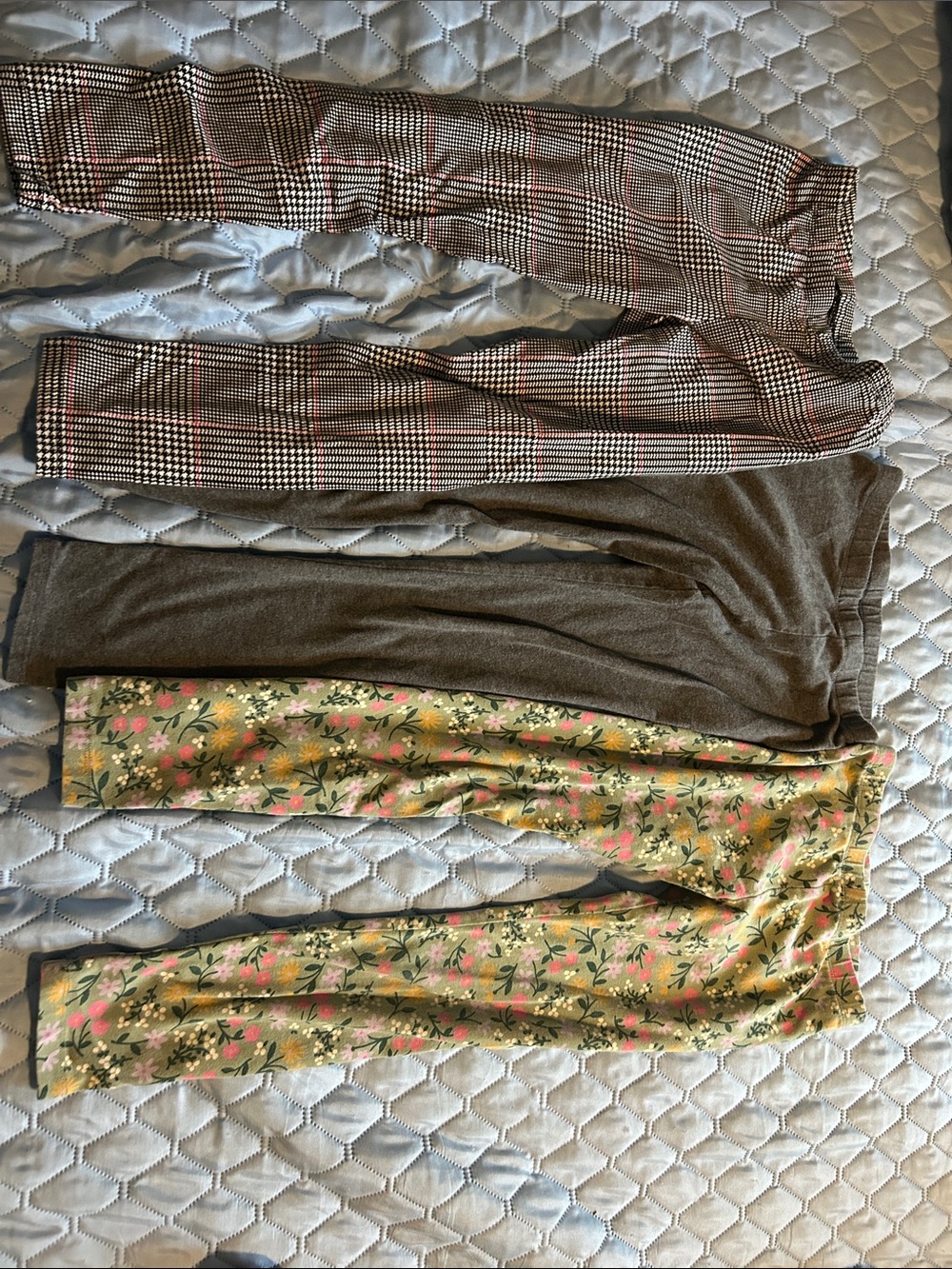 Arizona Jean Company Girls Floral Green Leggings with Pink Accents